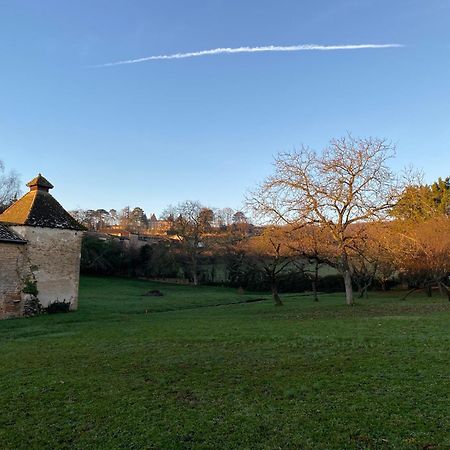 Au Lavoir Vinzelles Екстер'єр фото